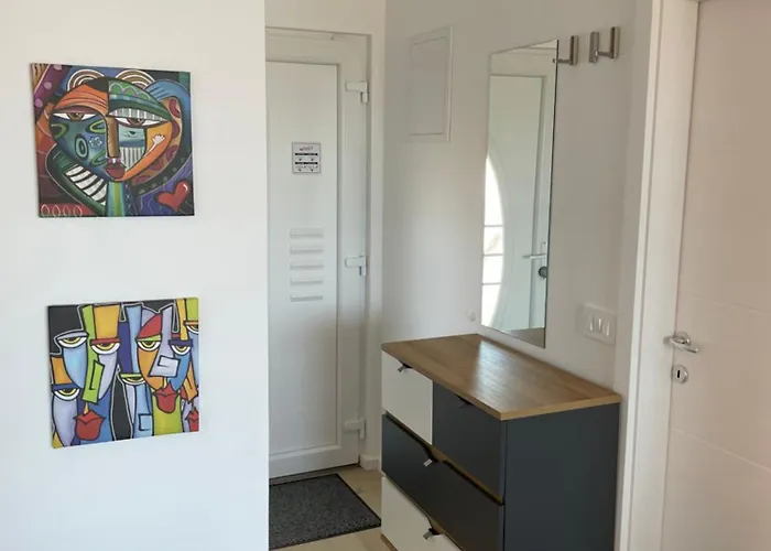 Sonia Apartment Vir